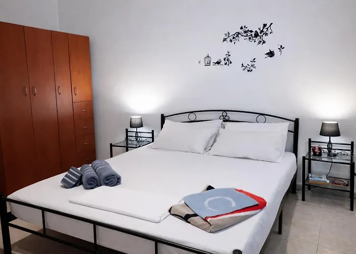 بيت للعطل Ionian Balcony - Getaway With Sea View -